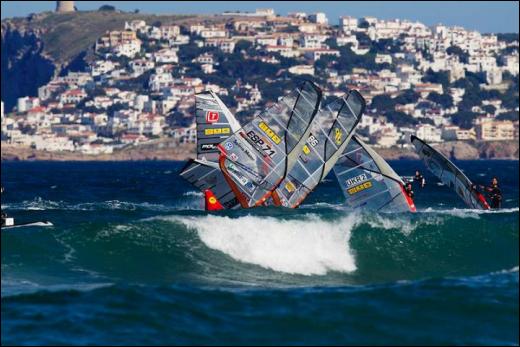 Maciek próbuje gonić Micah i Finiana