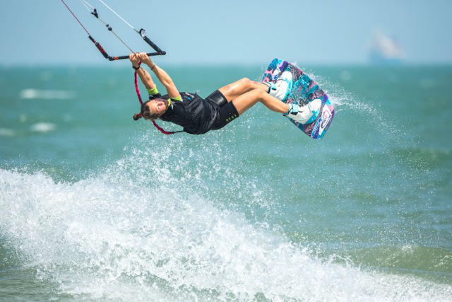 Sieplywa.pl - Windsurfing, Kitesurfing i Surfing w najlepszym wydaniu
