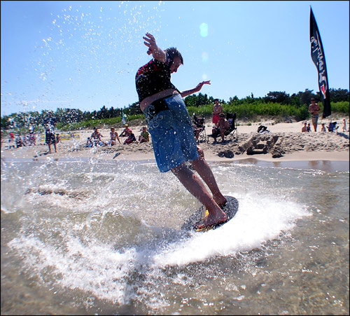 king_of_hell_skimboard