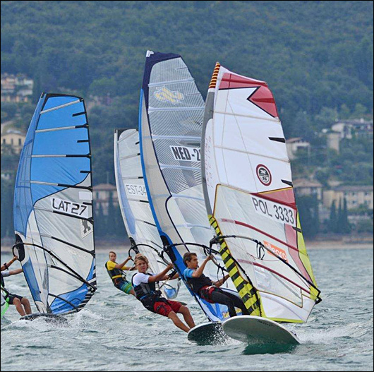 Sieplywa.pl - Windsurfing, Kitesurfing i Surfing w najlepszym wydaniu