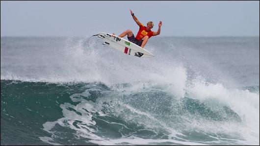 John John Florence ma najlepsze air'y na Hawaiian Pro