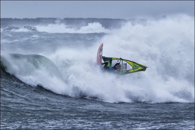 Josh podczas tegorocznej pierwszej misji Red Bull Storm Chase