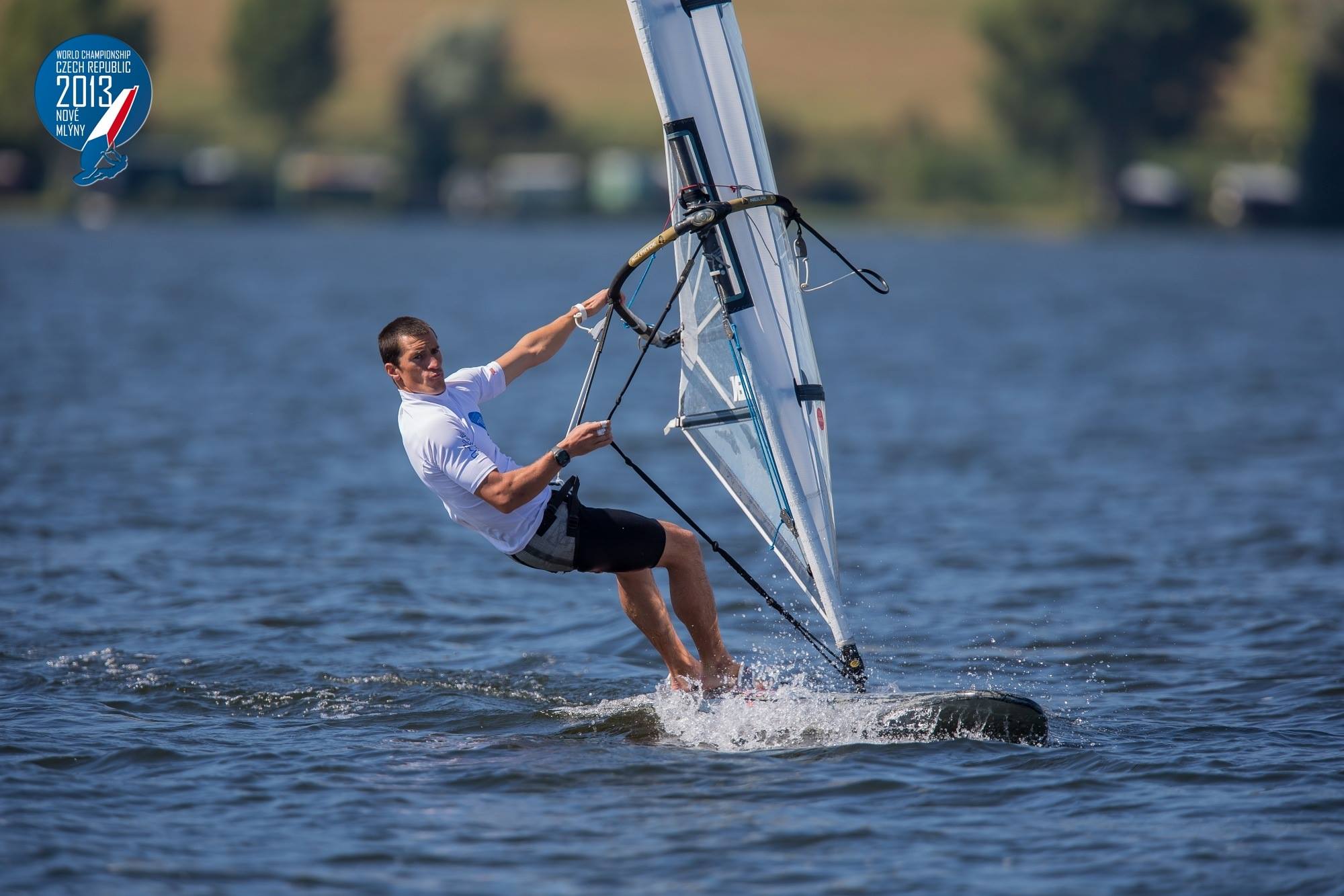 Max, wygrywając wszystkie trzech wyścigów medalowe zapewnił sobie tytuł MIstrz Świata Raceboard