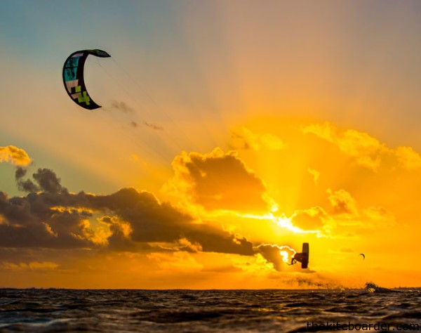 Sieplywa.pl - Windsurfing, Kitesurfing i Surfing w najlepszym wydaniu