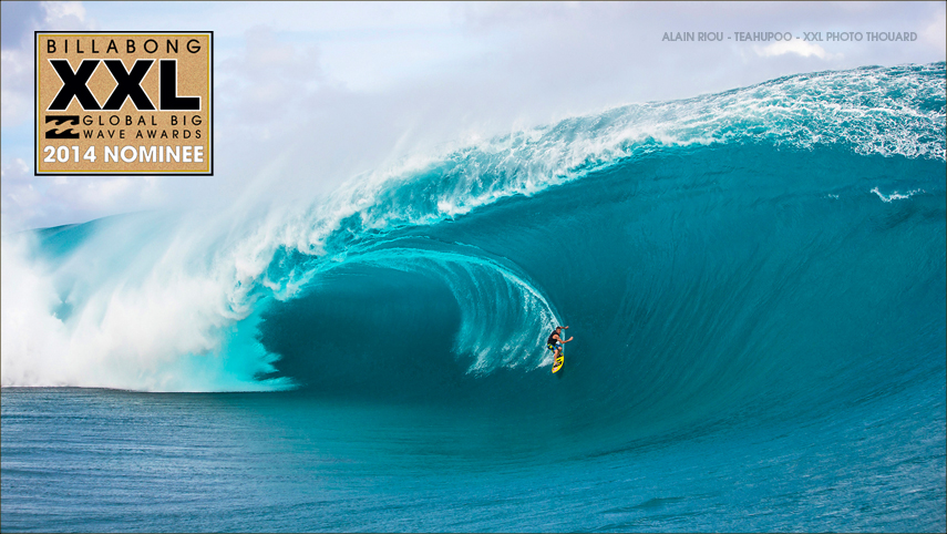 Alain Riou - Teahupoo