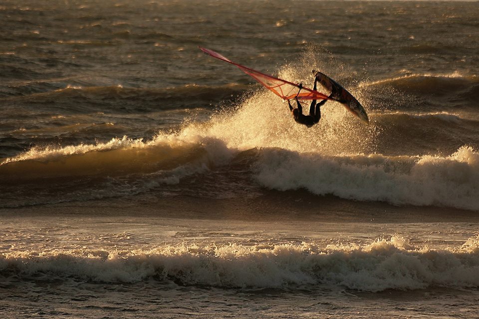 Sieplywa.pl - Windsurfing, Kitesurfing i Surfing w najlepszym wydaniu