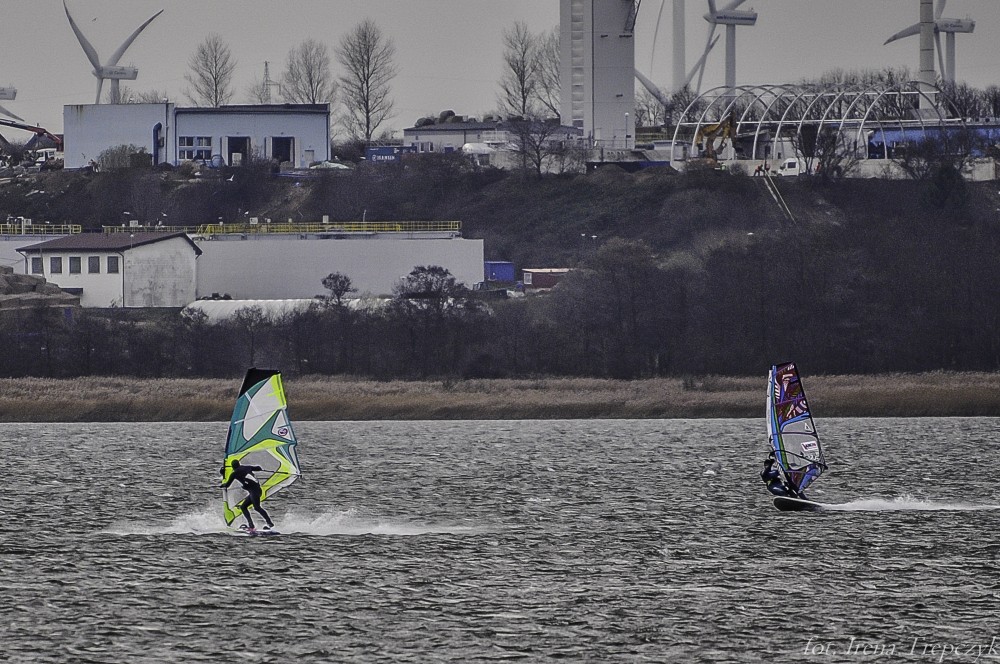 Sieplywa.pl - Windsurfing, Kitesurfing i Surfing w najlepszym wydaniu