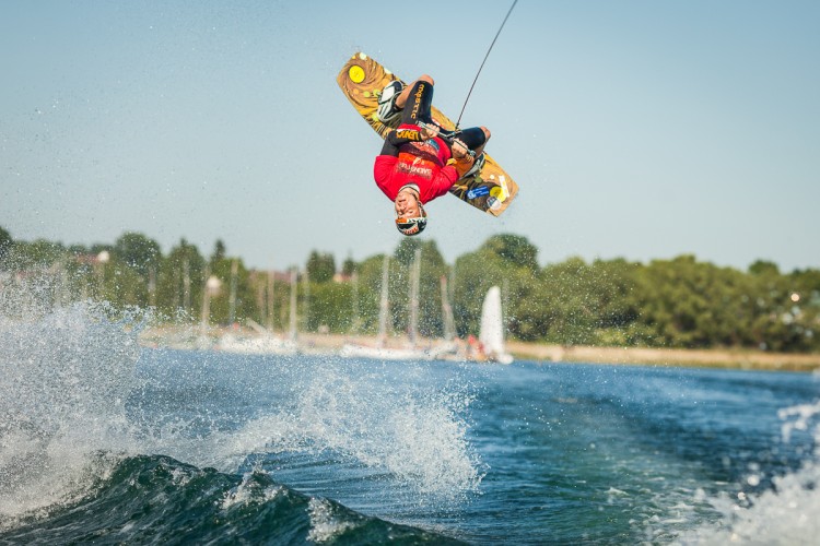 Sieplywa.pl - Windsurfing, Kitesurfing i Surfing w najlepszym wydaniu