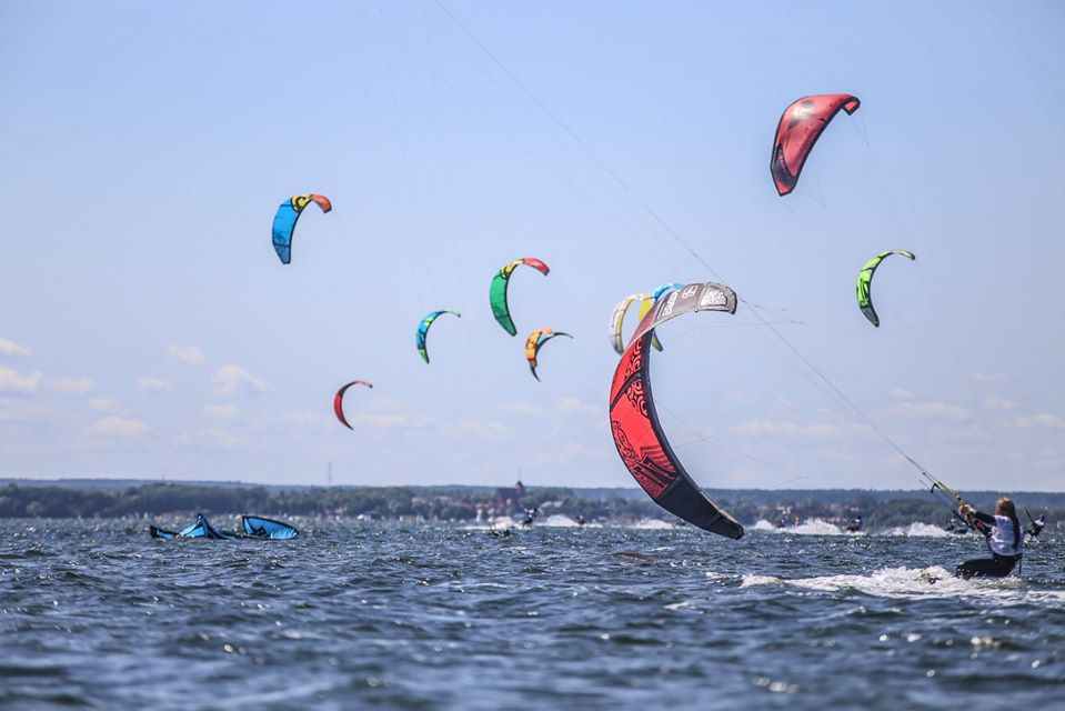 Sieplywa.pl - Windsurfing, Kitesurfing i Surfing w najlepszym wydaniu