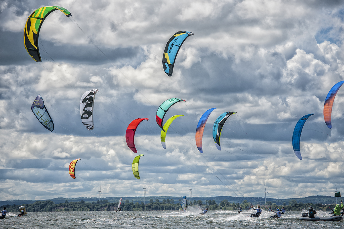 Sieplywa.pl - Windsurfing, Kitesurfing i Surfing w najlepszym wydaniu